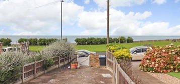 3 bed detached bungalow for sale