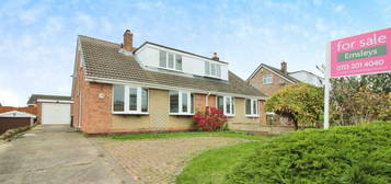 3 bedroom semi-detached bungalow for sale