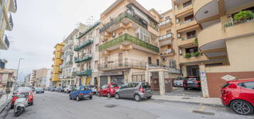 Bilocale via palermo 245, Regina Margherita - Torrente Trapani, Messina