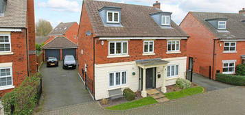 5 bedroom detached house for sale