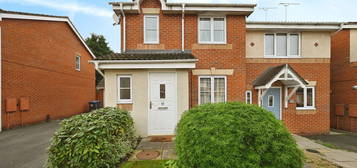 3 bed semi-detached house for sale