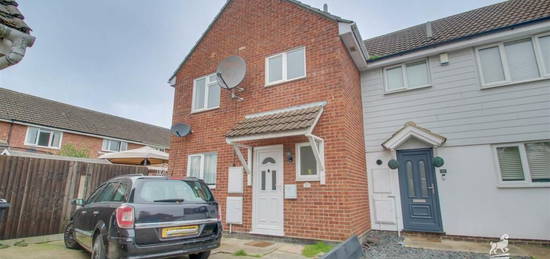 3 bedroom end of terrace house