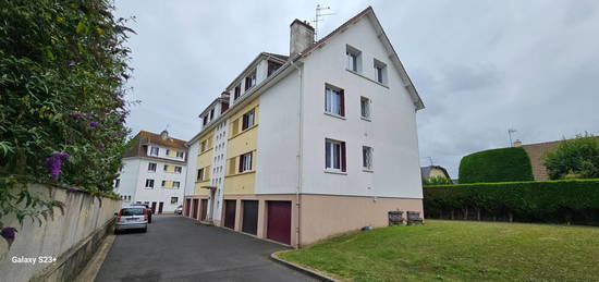 Appartement  à vendre, 3 pièces, 2 chambres, 57 m²