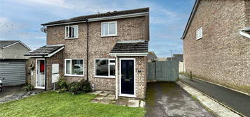 2 bed semi-detached house for sale