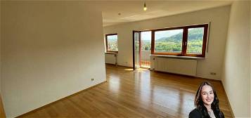 Gepflegte 3-Zimmer Wohnung mit Balkon & Stellplatz in 64739 Höchst Odenwald!
