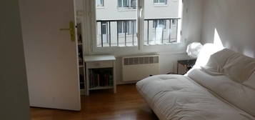 Studio meublé  à louer, 1 pièce, 22 m², Étage 2/2