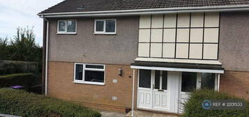 2 bedroom semi-detached house