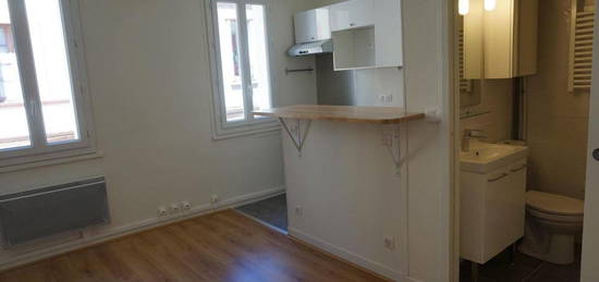 Location appartement 1 pièce 17 m²