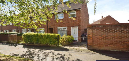 End terrace house to rent in Shannon Road, Hull HU8