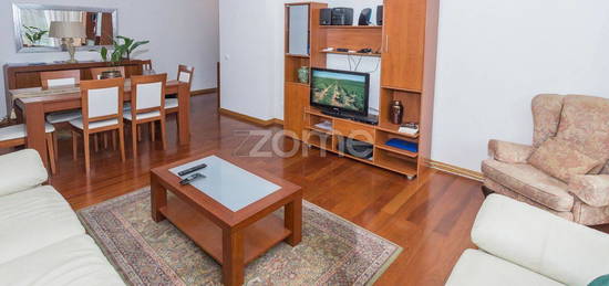 Apartamento T2 nos Barreiros - Funchal