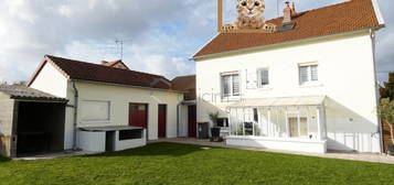 Maison  à vendre, 6 pièces, 3 chambres, 136 m²