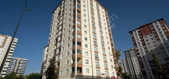 RB GAYRİMENKUL I TALAS KARASU CADDESİ'NDE KİRALIK 3+1 DAİRE