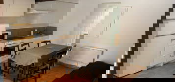Studio 22m2 rdc centre ville