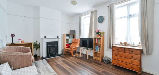 Terraced house to rent in Athelney Street, Catford, London SE6