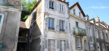 Maison 3 étages  à vendre, 5 pièces, 2 chambres, 105 m²