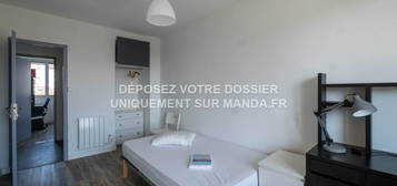 Appartement meublé  à louer, 4 pièces, 3 chambres, – m²