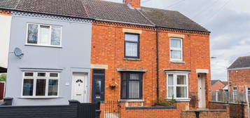 2 bed terraced house to rent