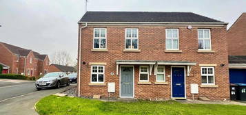 2 bedroom semi-detached house for sale