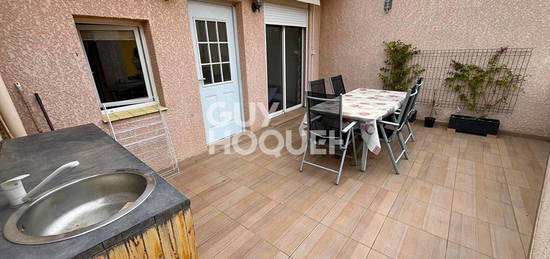 SAINT LAURENT DE LA SALANQUE : maison F4 terrasse et garage (85 m²) à vendre