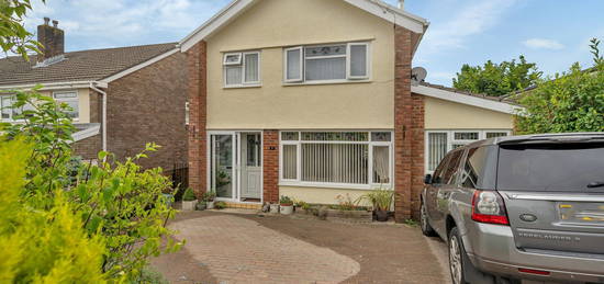 3 bed detached house for sale