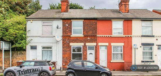 2 bedroom terraced house