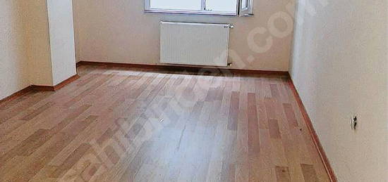 KIRAÇ BATALGAZİ MAH KIRALIK 140 M2 DAİRE