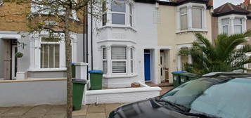 Terraced house to rent in Shieldhall Street, Abbey Wood SE2