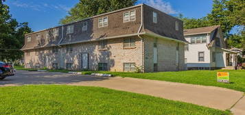 523 Moro St Unit 02, Manhattan, KS 66502