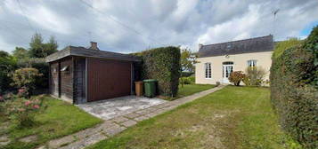 Maison à rénover sur terrain de 382 m2 plein sud