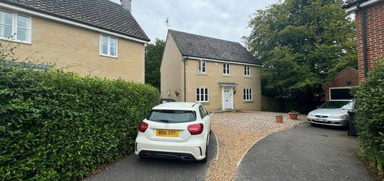 4 bed detached house for sale