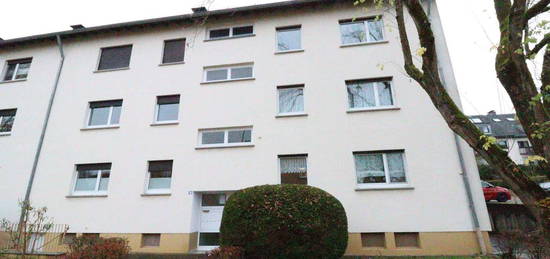 WRS Immobilien - FFM-Oberrad - 3 Zimmer Wohnung mit EBK und großem Balkon