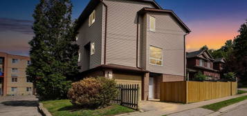 A - 24 BOND STREET, Brantford, Ontario 