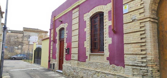 Casa indipendente in vendita a Centro Storico