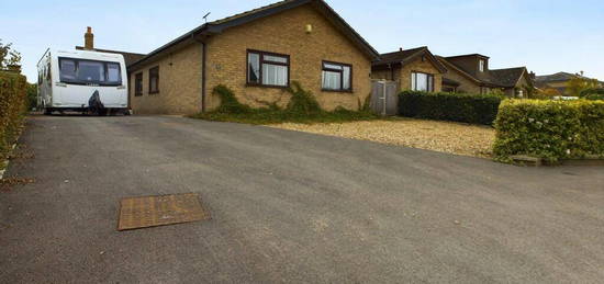 4 bedroom detached bungalow for sale