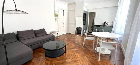 Appartement Paris 2 pièce(s) 40.72 m2