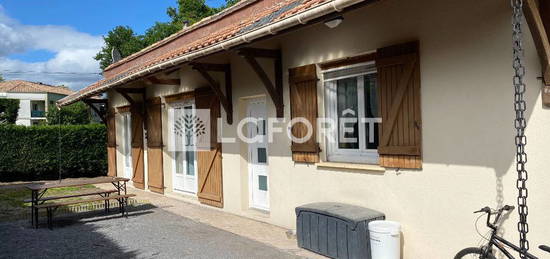 MAISON MARTIGNAS SUR JALLE - 6 pièces - 107m²