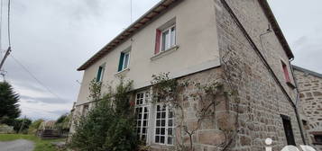 Maison de village 1 étage  à vendre, 6 pièces, 2 chambres, 80 m²