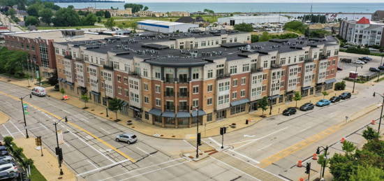 141 Main St Unit 412, Racine, WI 53403