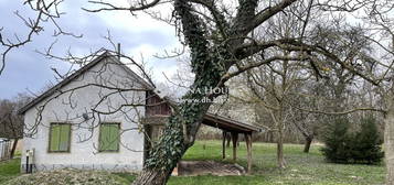 Eladó ház, Nádasd