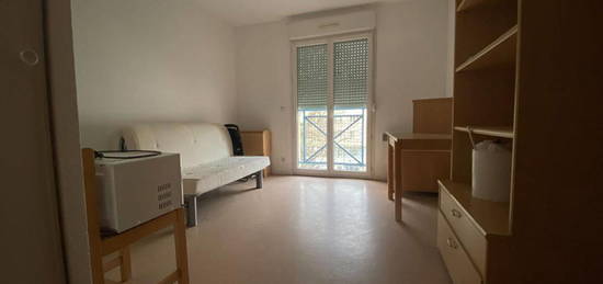 Studio  à vendre, 1 pièce, 19 m², Étage 1/2