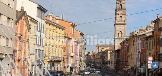 Trilocale Strada della Repubblica, Centro Storico, Parma