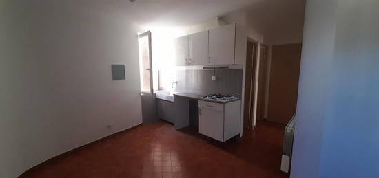 Appartement  à louer, 2 pièces, 1 chambre, – m²