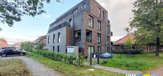 Schöne 2,5 -Zimmer-Wohnung mit überdachter Loggia und Blick in den Bürgerpark