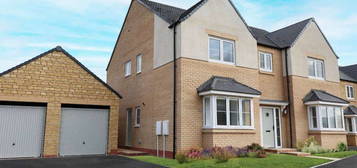 5 bed detached house for sale