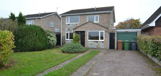 4 bedroom detached house