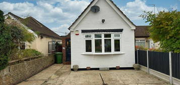 2 bedroom bungalow for sale