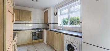 2 bedroom terraced house