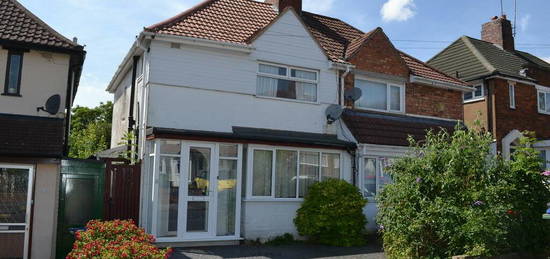 3 bedroom semi-detached house