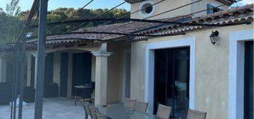 Villa 5 pièces 140 m2