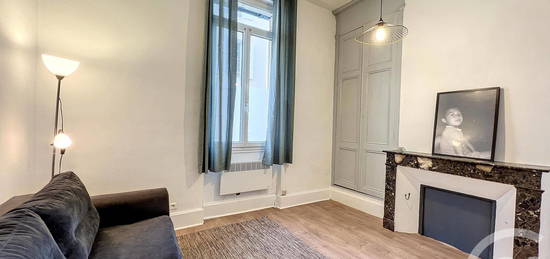 Location appartement 1 pièce 19 m²